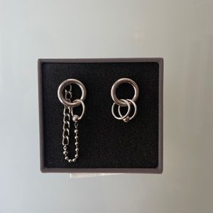 Asymmetrical Hoop And Chain Earrings